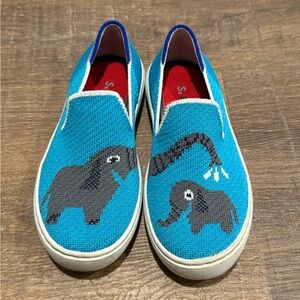 Size 12 kids Rothy’s sneakers